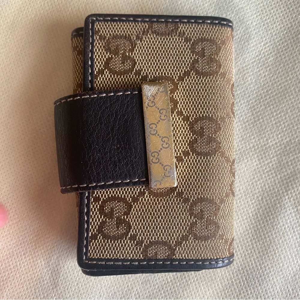 Authentic Gucci key holder - Picture 13 of 14